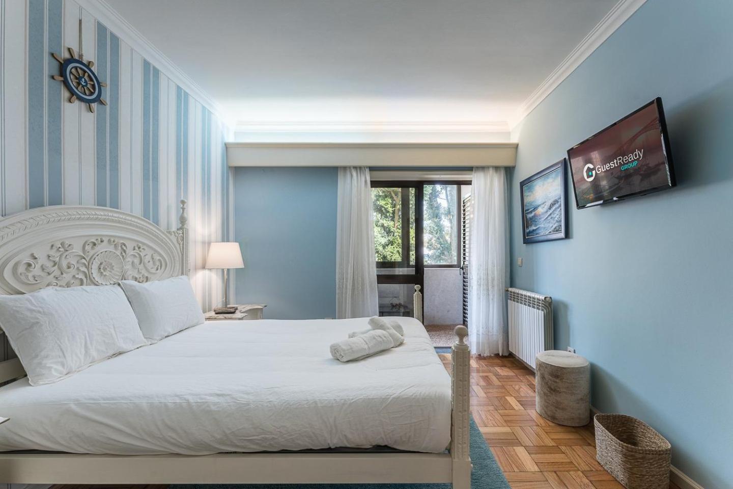 Hotel Coastal Escape In Lavra Extérieur photo